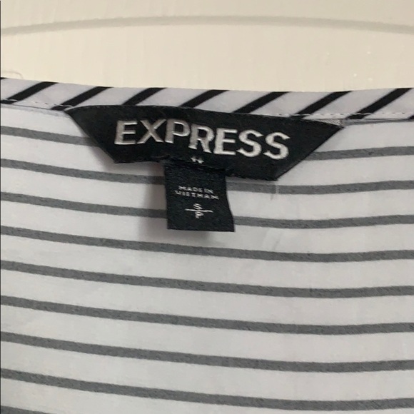 Express Cap Sleeve Blouse White/Black Size Small - Picture 4 of 6